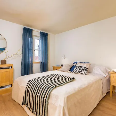 빌라 Marion Radovani