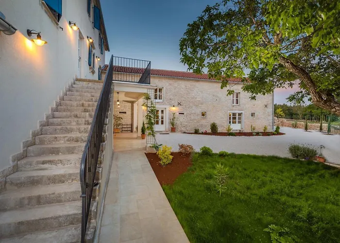 Marion Vila Radovani